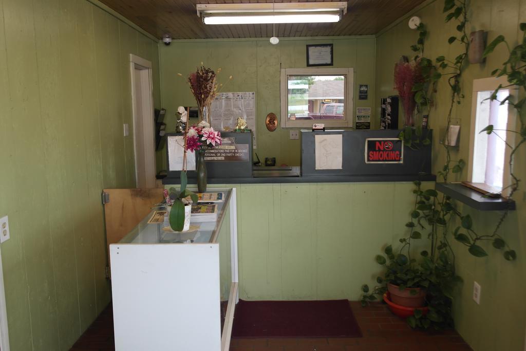 Interstate Motel Wills Point ภายนอก รูปภาพ